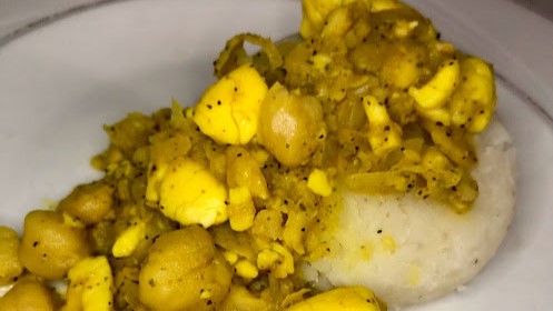 Curried Ackee and Chickpeas Featured - TheShyFoodBlogger