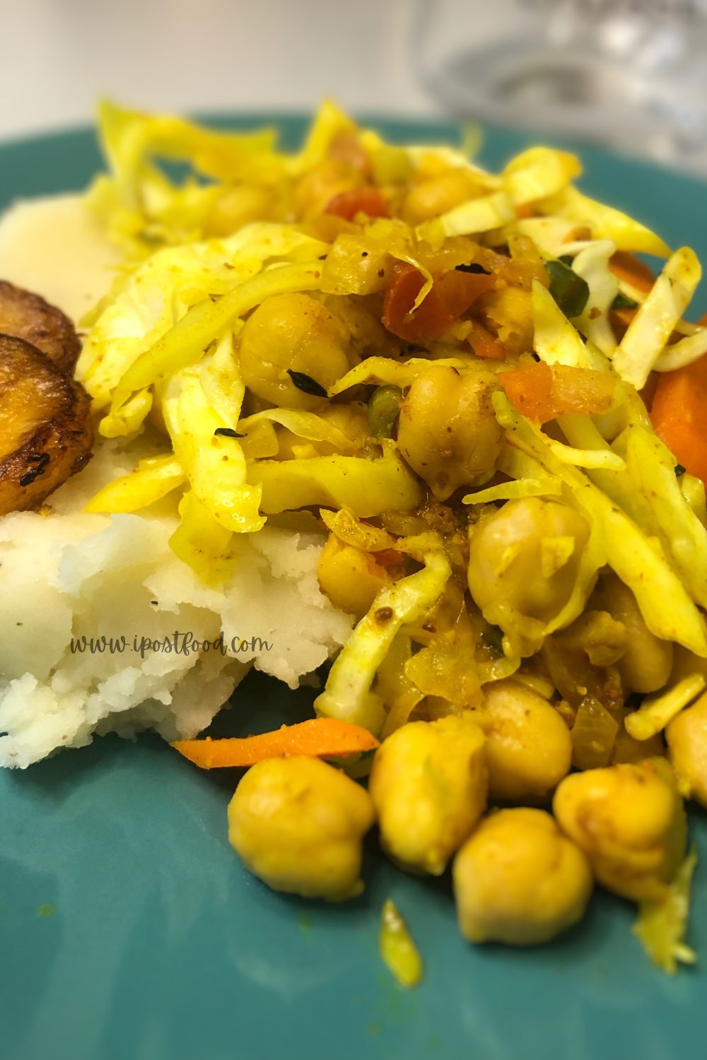 Chickpea Veggie Curry with mashed potatoes